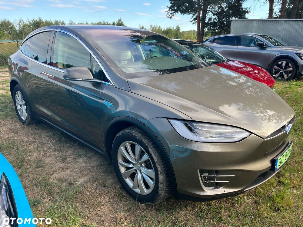 Tesla Model X Long Range Plus - 1