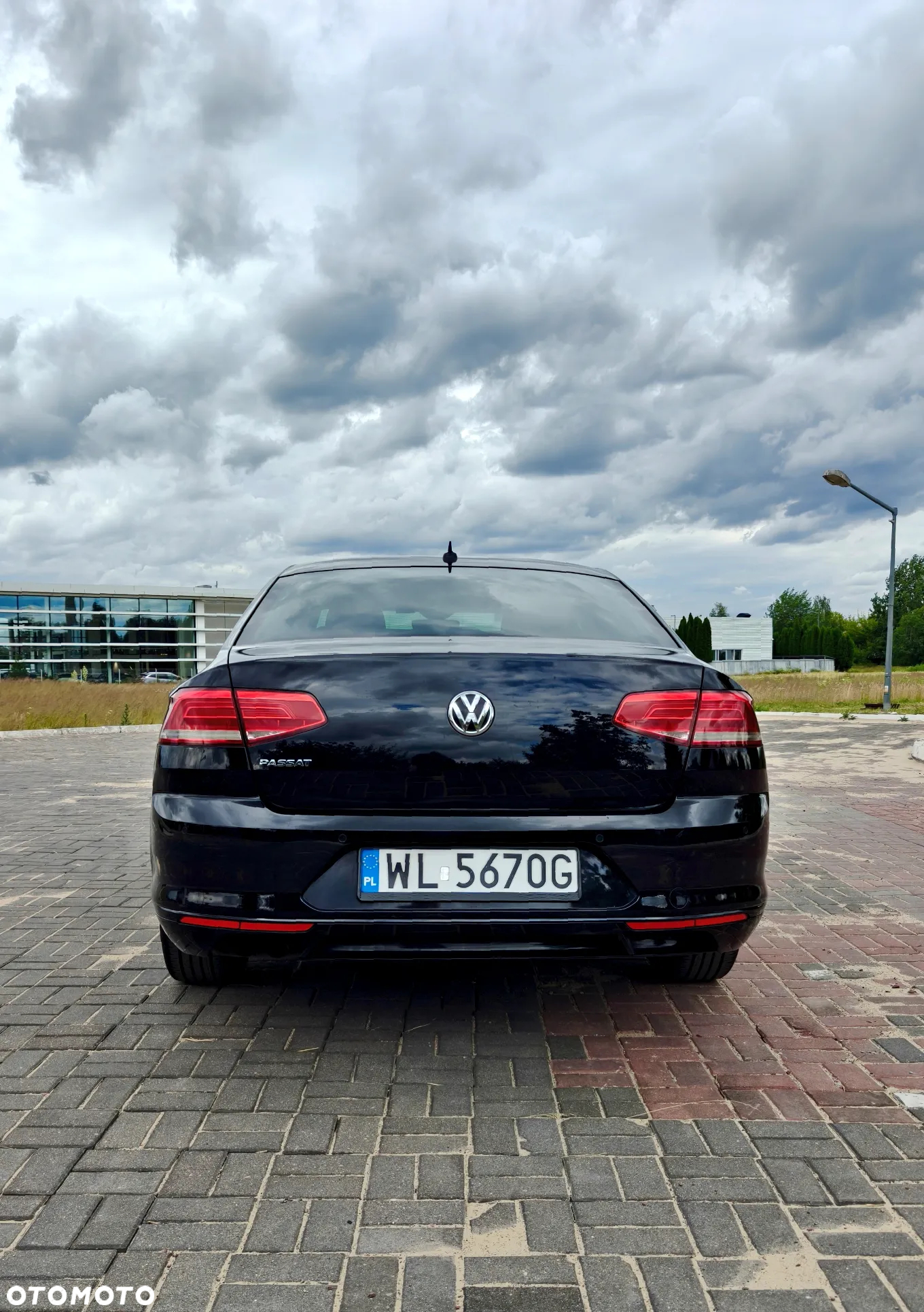 Volkswagen Passat - 6