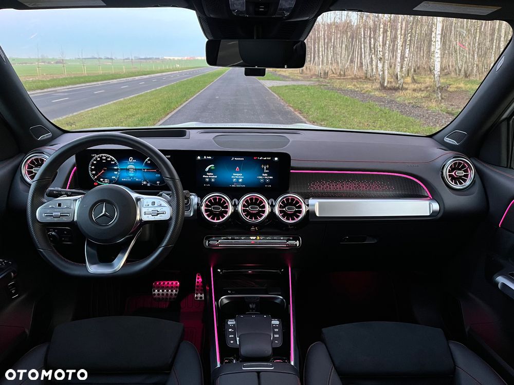 Mercedes-Benz EQB 350 66.5kWh 4-Matic AMG Line - 10