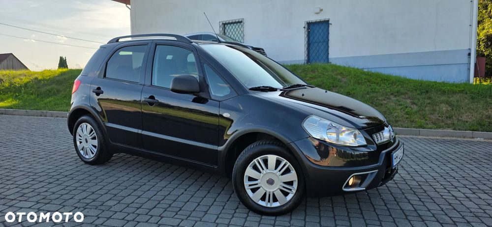 Fiat Sedici - 12