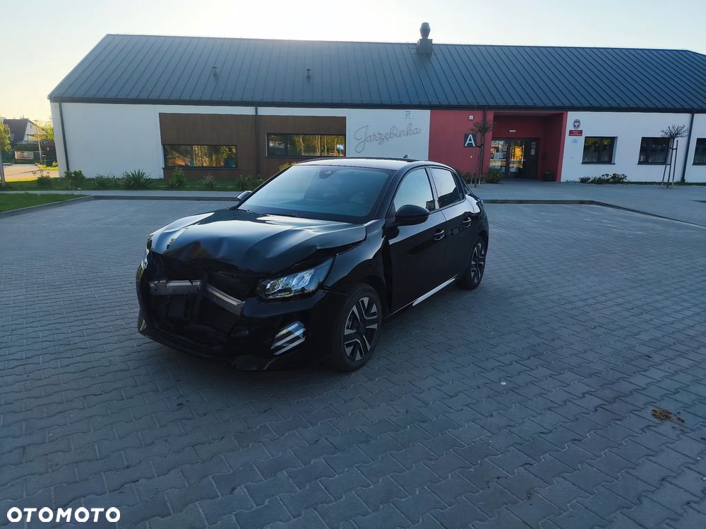 Peugeot 208 - 2