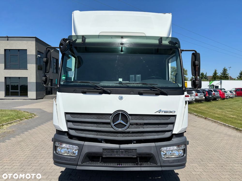 Mercedes-Benz ATEGO 1524  EURO 6 (1527, 1530) kontener z windą , kabina przeedłużana  z łóżkiem składanym - 3
