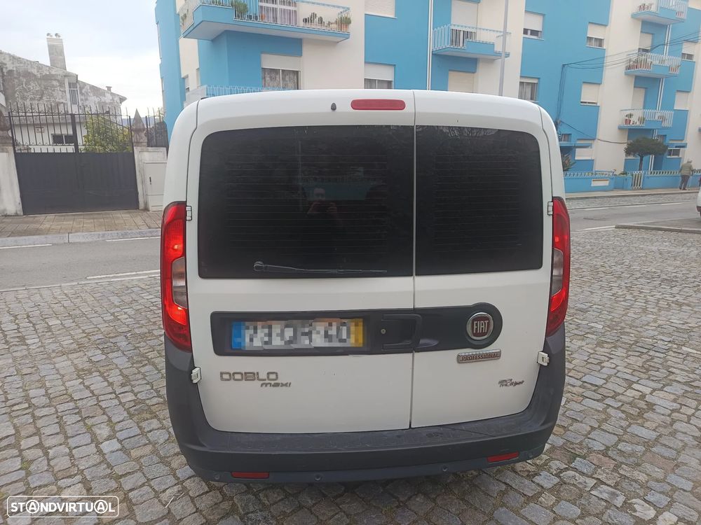 Fiat Doblo IVA DEDUTIVEL - 8