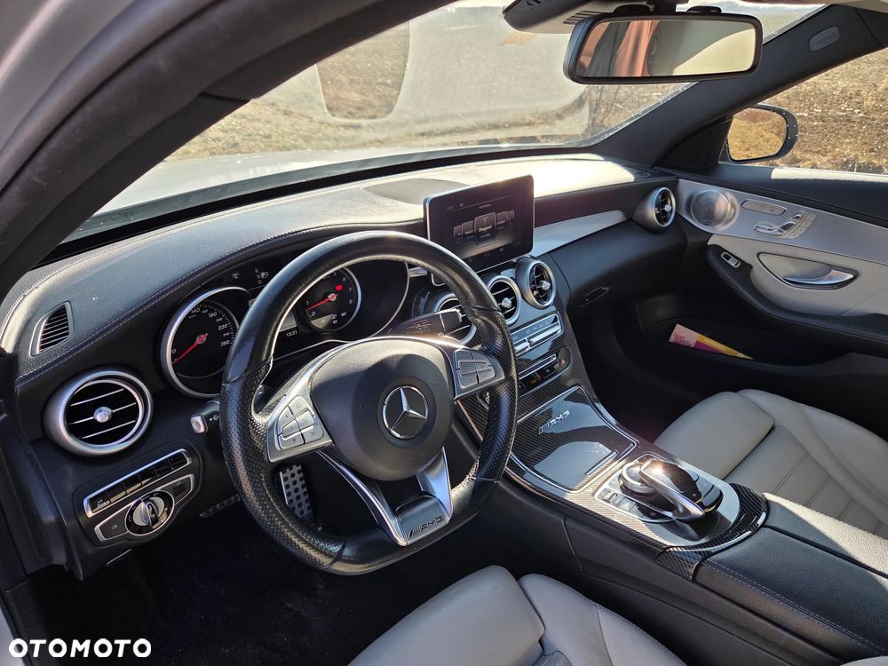 Mercedes-Benz Klasa C 400 4Matic 7G-TRONIC AMG Line - 22