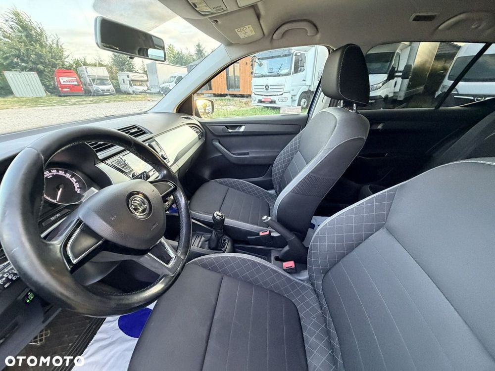 Skoda Fabia 1.0 MPI Style - 20