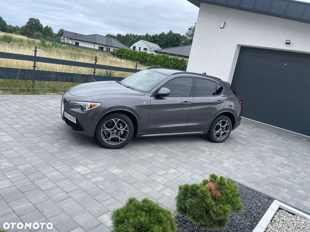 Alfa Romeo Stelvio 2.0 Turbo TI Q4 - 13