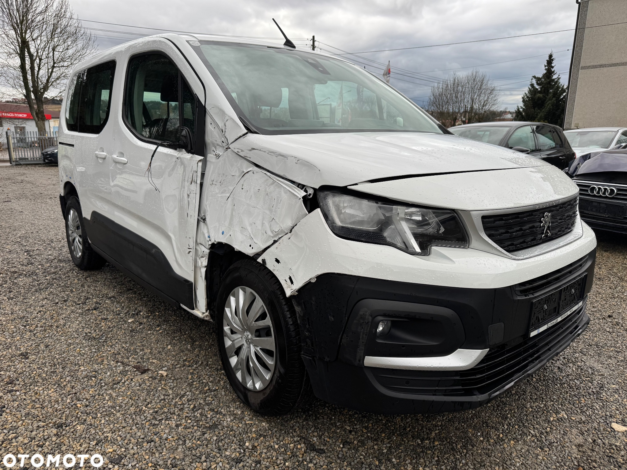 Peugeot Rifter Long 1.2 PureTech Active Pack S&S - 4