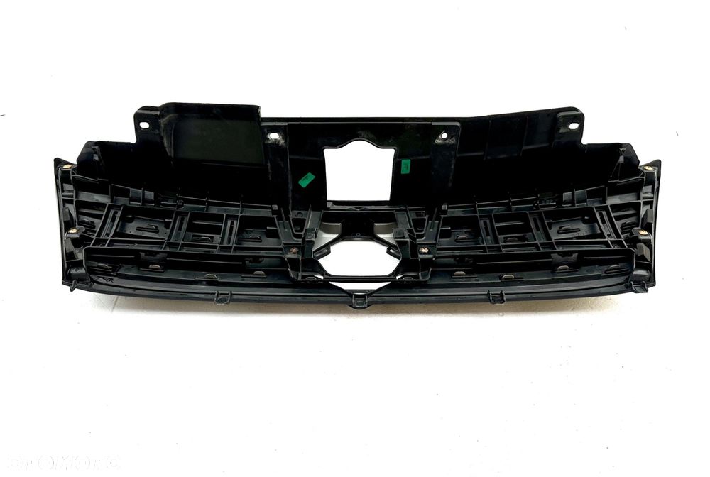 SUZUKI VITARA 3 III 2015 - ATRAPA GRILL WSPORNIK zderzak przód ORYGINAŁ OE - 9
