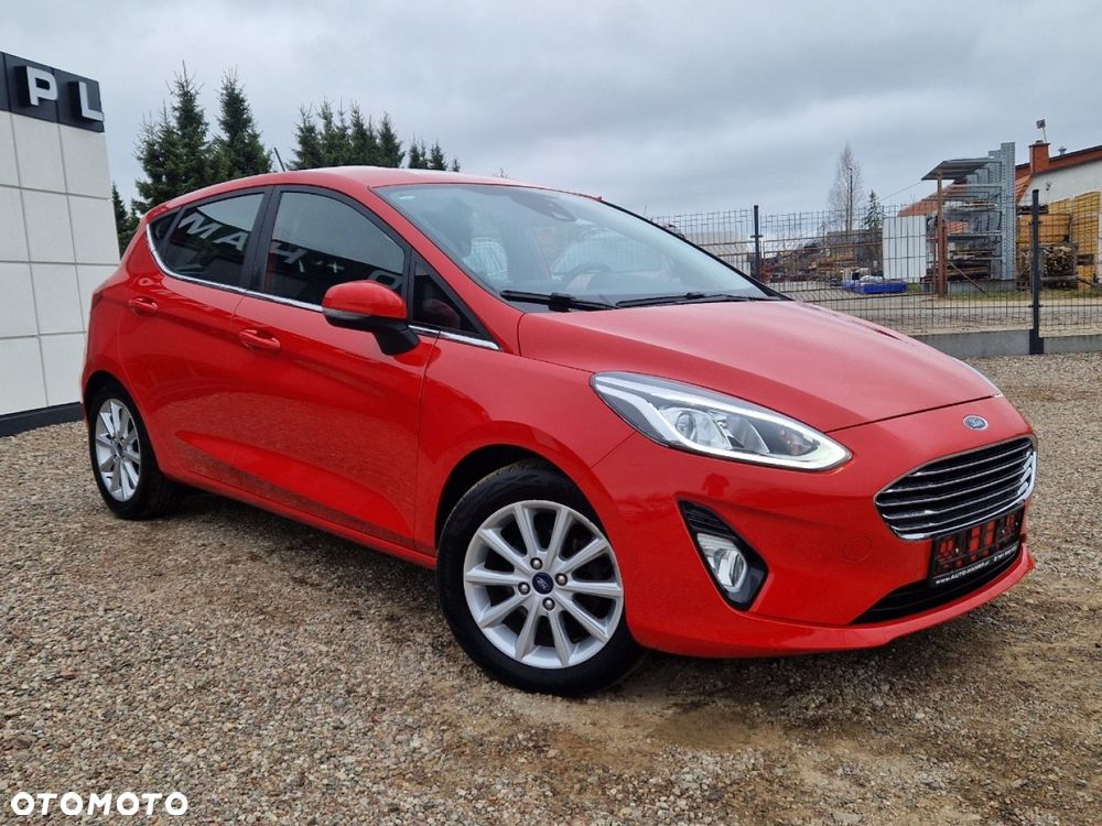Ford Fiesta - 25