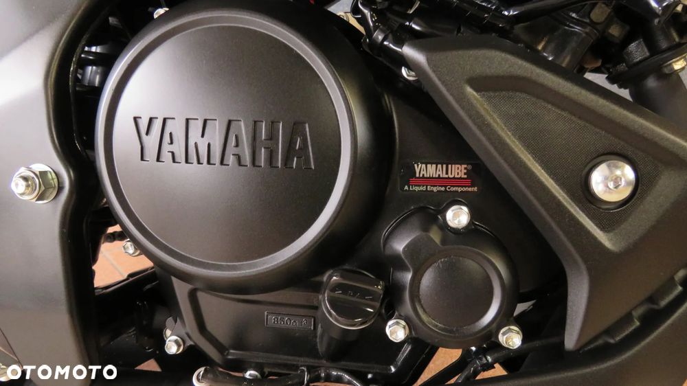 Yamaha MT - 9