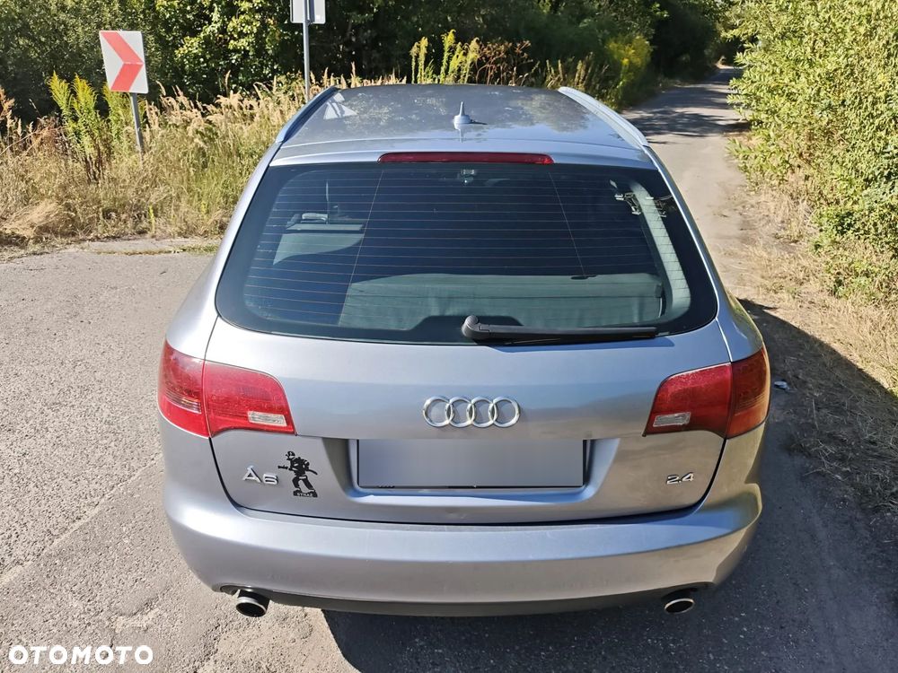 Audi A6 Avant 2.4 - 20