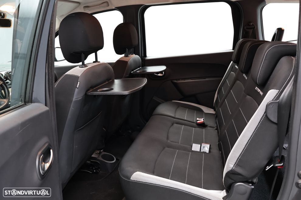 Dacia Lodgy 1.5 dCi Stepway 7L - 25