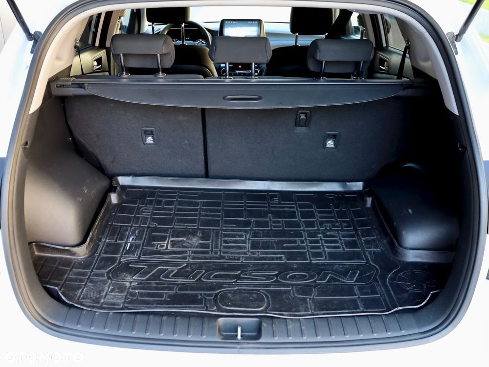 Hyundai Tucson 1.6 GDi Classic 2WD - 24