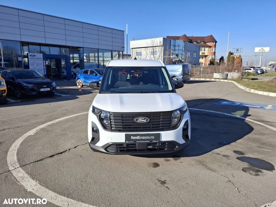 Ford Transit Courier - 3