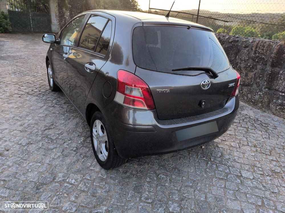 Toyota Yaris 1.0 VVT-i Comfort - 7