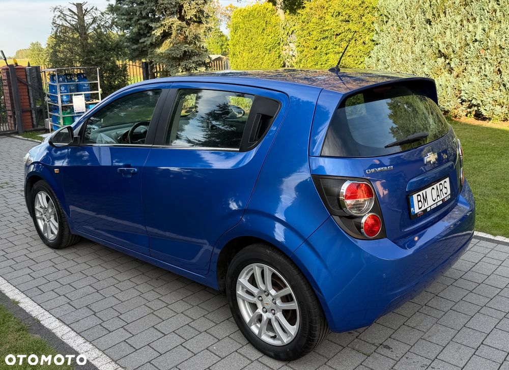 Chevrolet Aveo 1.6 LTZ S/S - 14