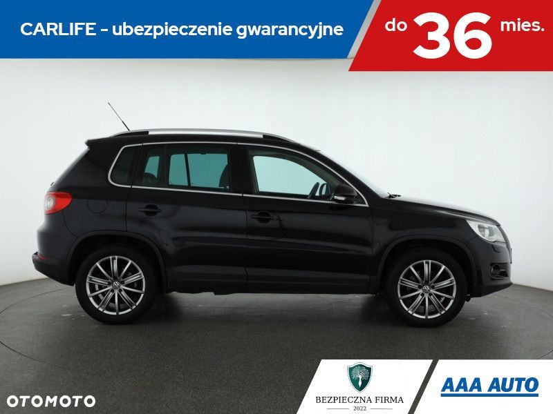 Volkswagen Tiguan - 7