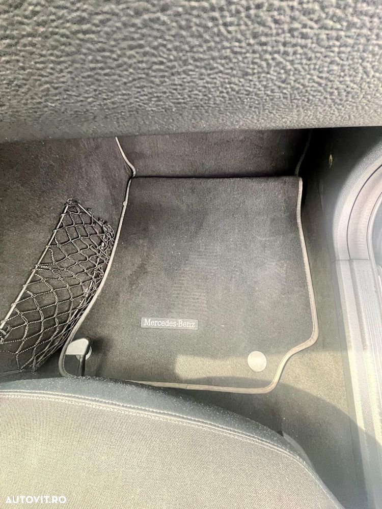 Mercedes-Benz E 220 CDI BlueEfficiency Aut. - 16