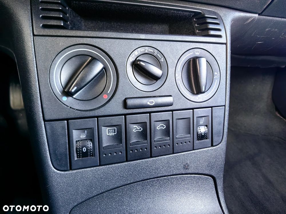 Volkswagen Lupo - 22