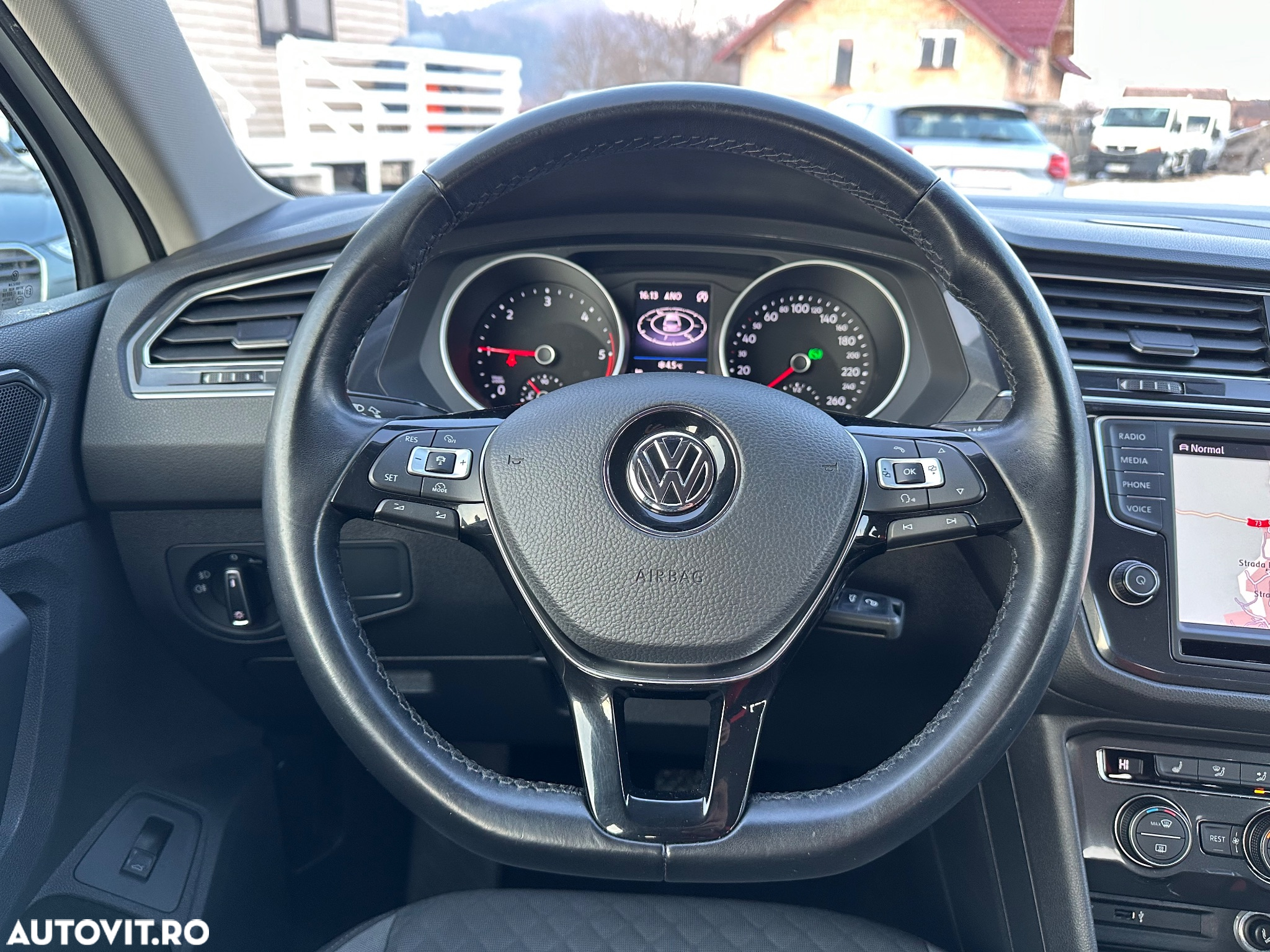 Volkswagen Tiguan 2.0 TDI 4Mot DSG Comfortline - 15