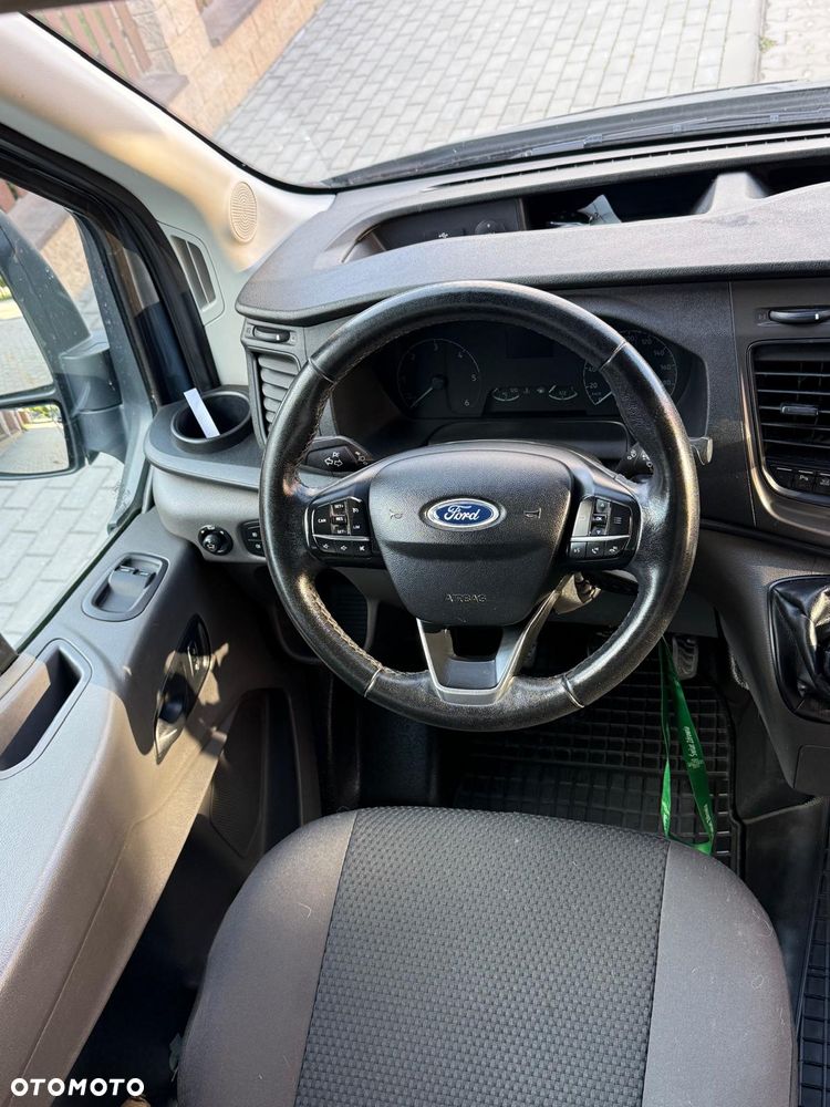 Ford Transit - 20