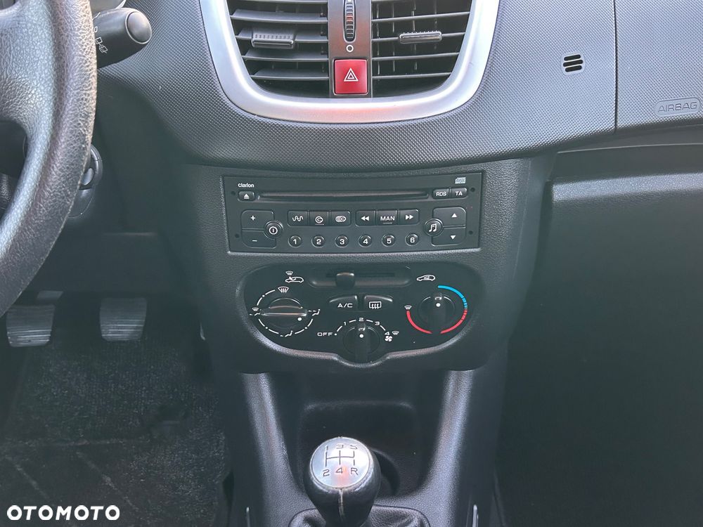 Peugeot 206 plus 60 Generation - 26