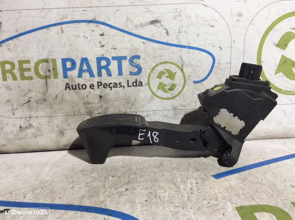 Pedal de acelerador Toyota Auris E18 Ref. 78110-0W040 - 1