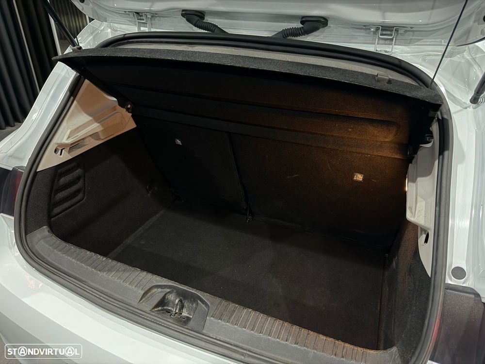 Renault Clio 1.0 TCe Intens - 32