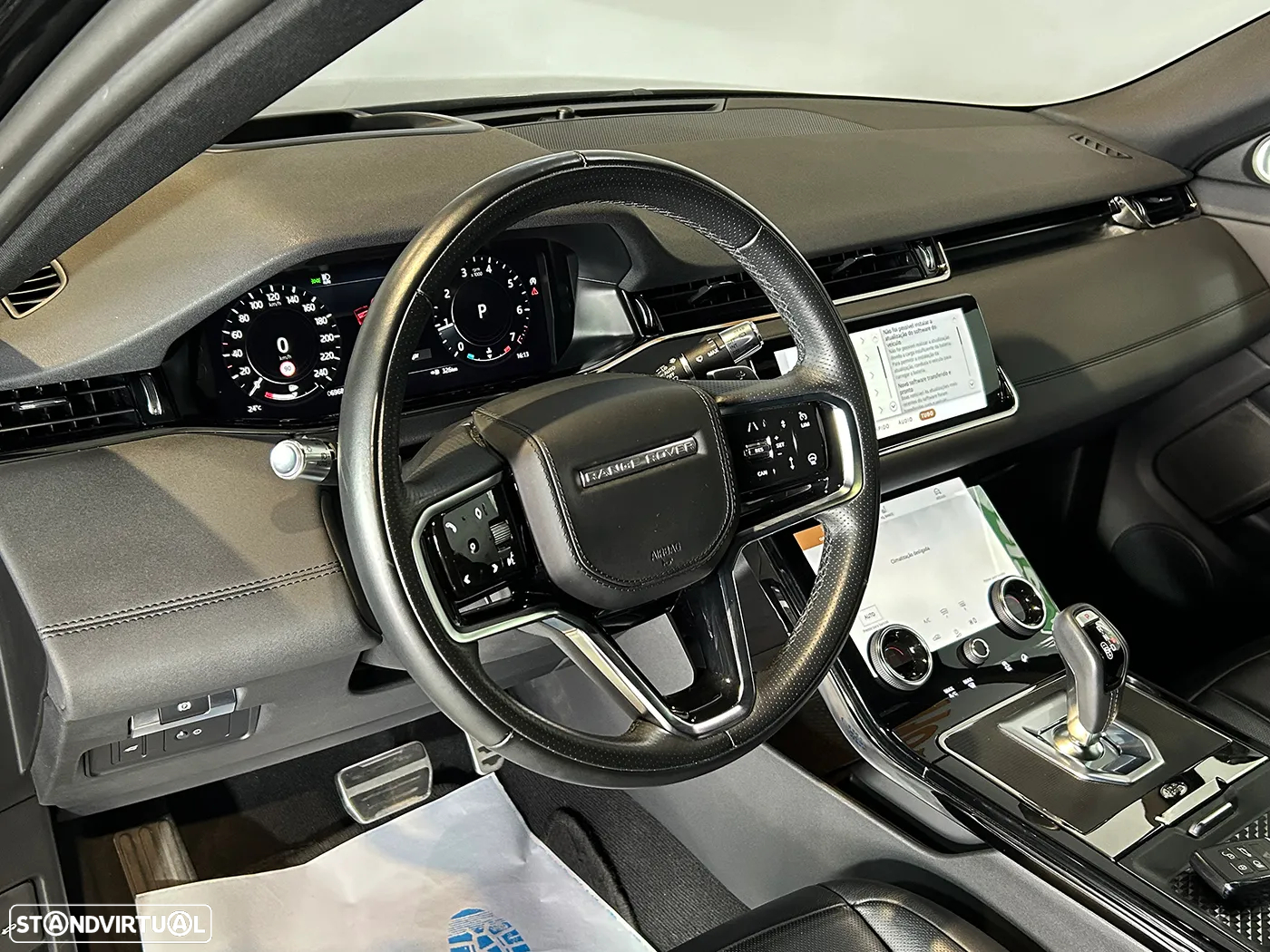 Land Rover Range Rover Evoque 1.5 P160 R-Dynamic SE Auto - 17