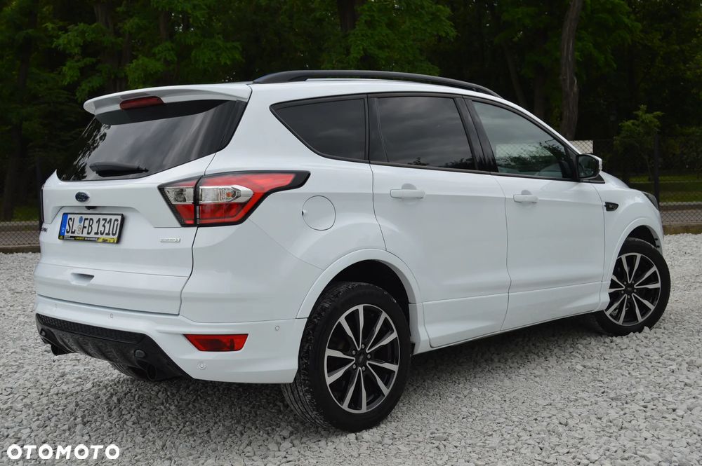 Ford Kuga 1.5 EcoBoost 2x4 ST-Line - 25