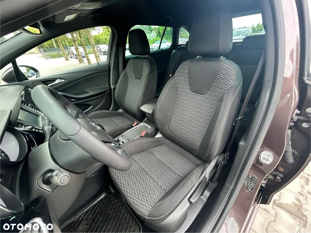 Opel Astra 1.4 Turbo Sports Tourer Edition - 11