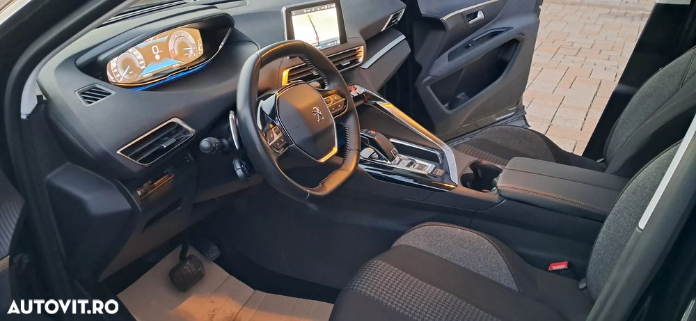 Peugeot 3008 BlueHDi 130 Stop & Start EAT8 Active Business-Paket - 4