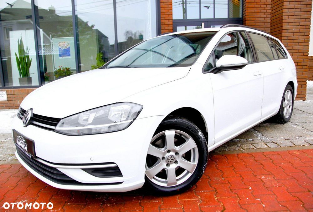 Volkswagen Golf - 26