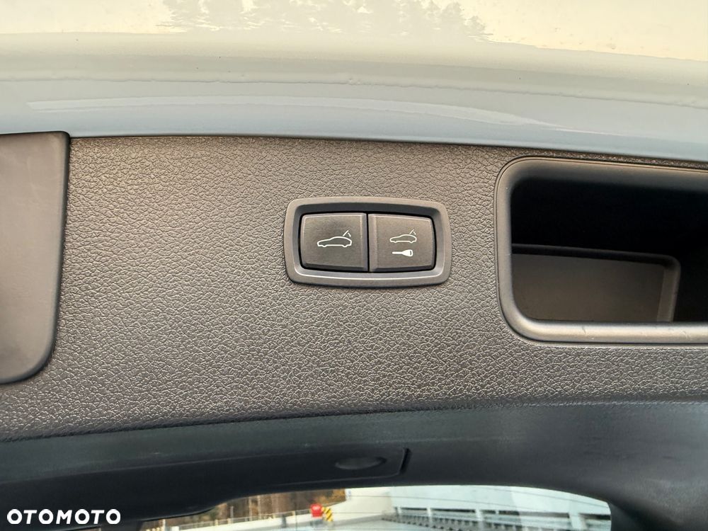 Porsche Macan Standard - 33