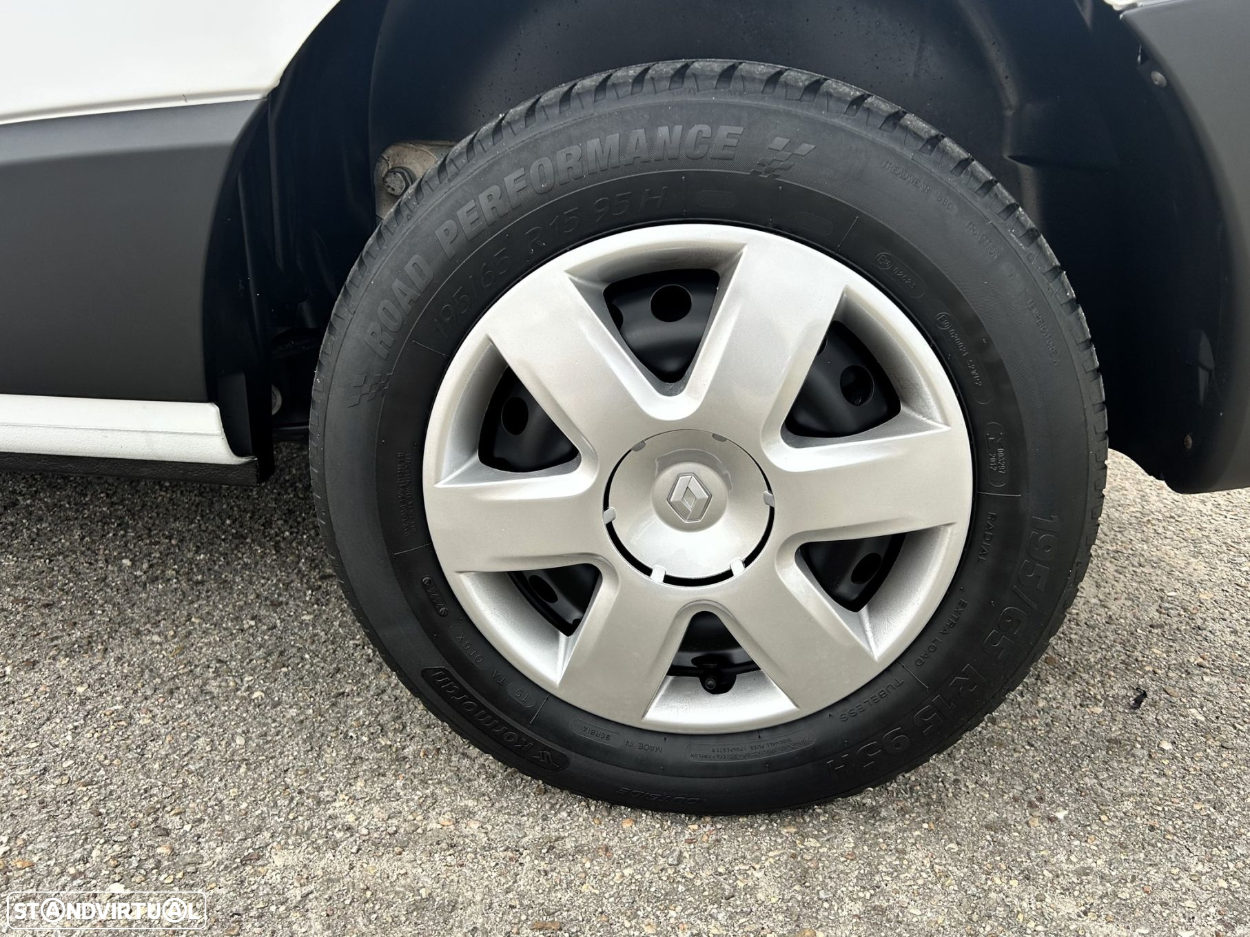 Renault Kangoo ISOTERMICA 1.5 DCI MAXI - 10