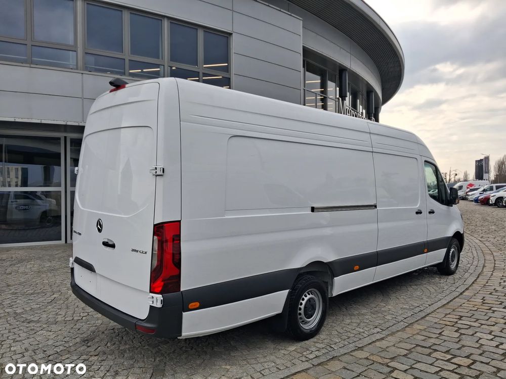 Mercedes-Benz Sprinter 319 CDI - 7