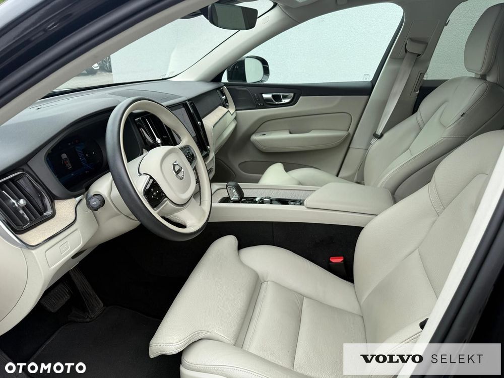 Volvo XC 60 - 12