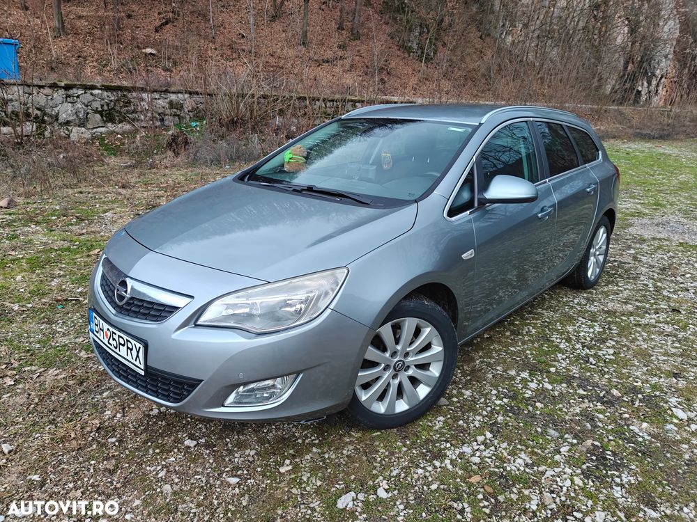 Opel Astra 1.6 Turbo - 2