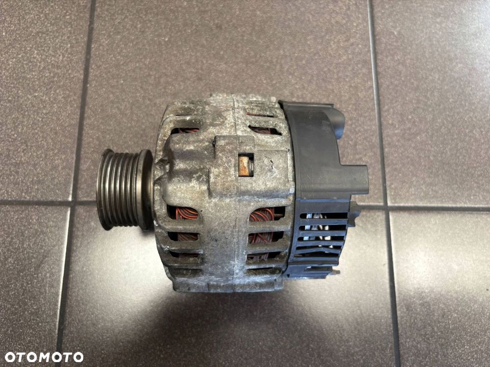 ALTERNATOR 1.6 8V VW AUDI SEAT SKODA VALEO 06A903023 - 1