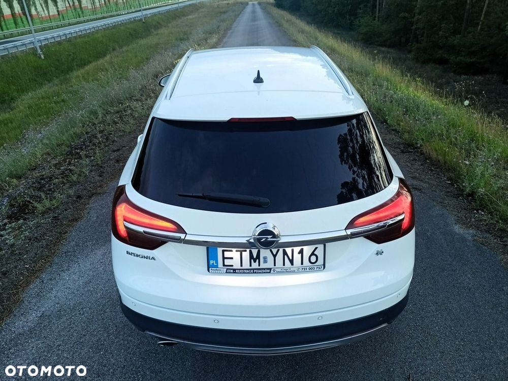 Opel Insignia 2.0 CDTI Executive 4x4 S&S - 33