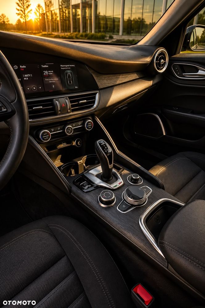 Alfa Romeo Giulia 2.0 Turbo Business - 2