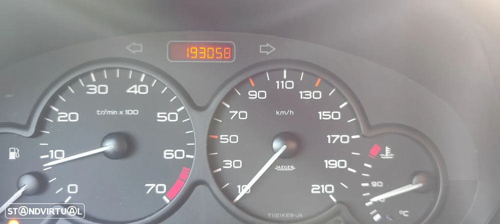 Peugeot 206 1.1 XR - 19