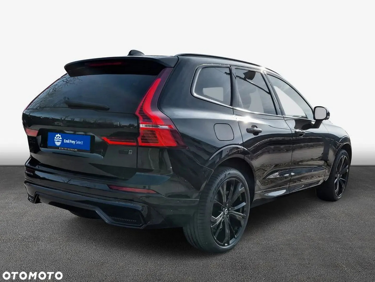 Volvo XC 60 B5 B AWD Plus Black Edition - 13