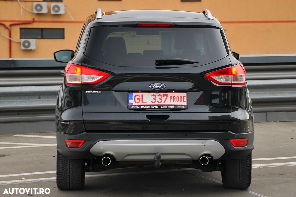 Ford Kuga 2.0 TDCi 4x4 Aut. Titanium - 4