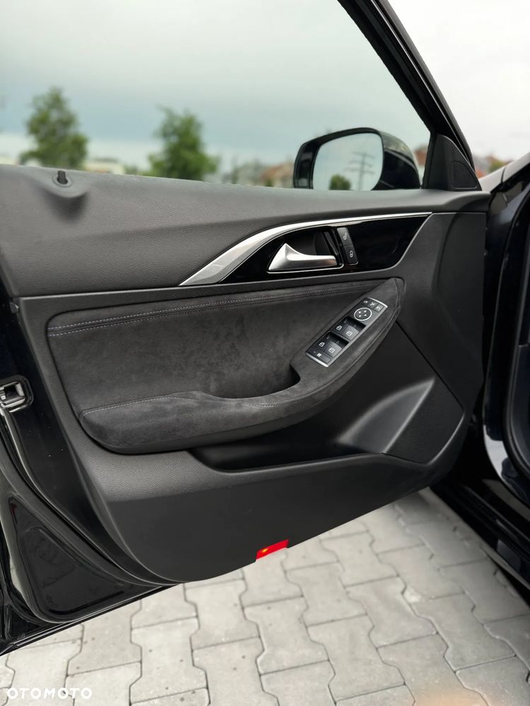 Infiniti Q30 2.2d City Black Edition AWD 7DCT - 19