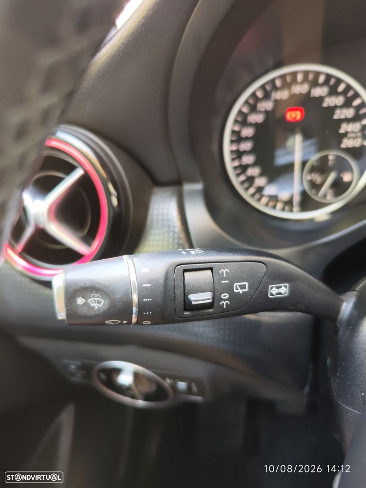 Mercedes-Benz A 180 d Urban - 28