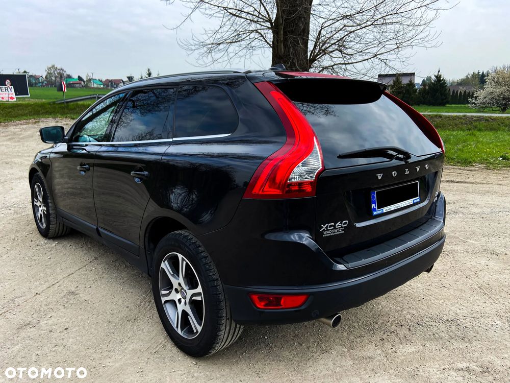 Volvo XC 60 - 4