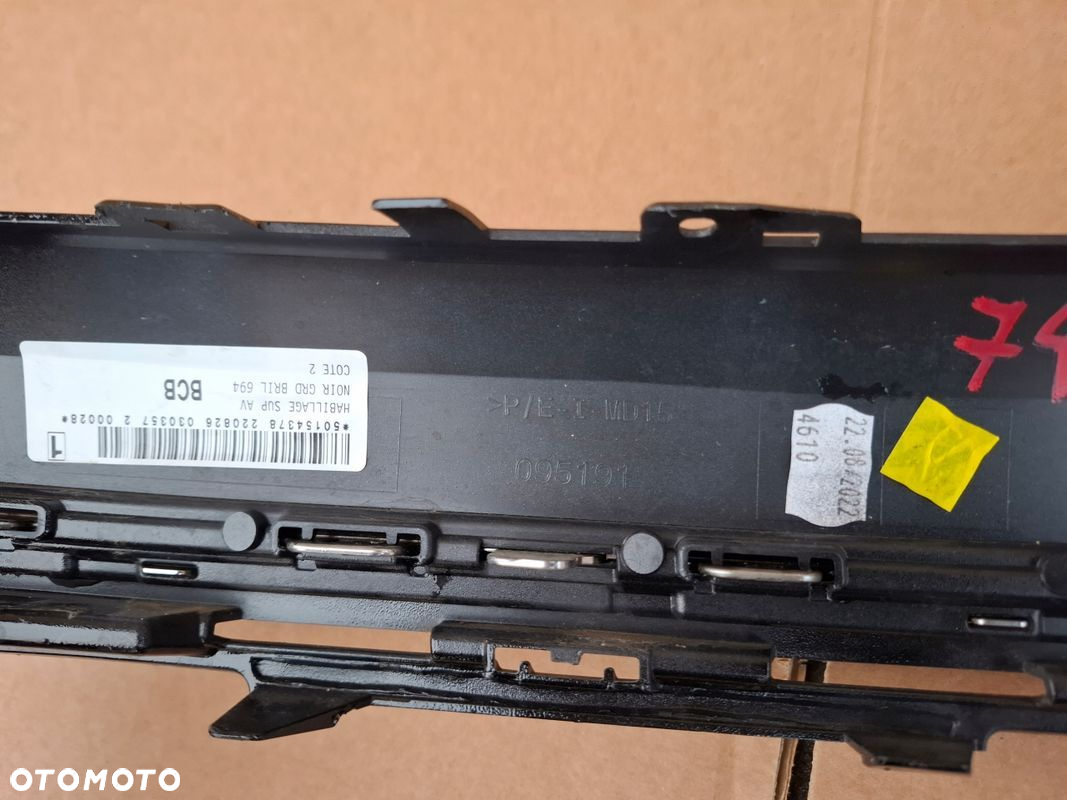 GRILL ATRAPA RENAULT MEGANE 5 V E TECH ORYGINAŁ - 8