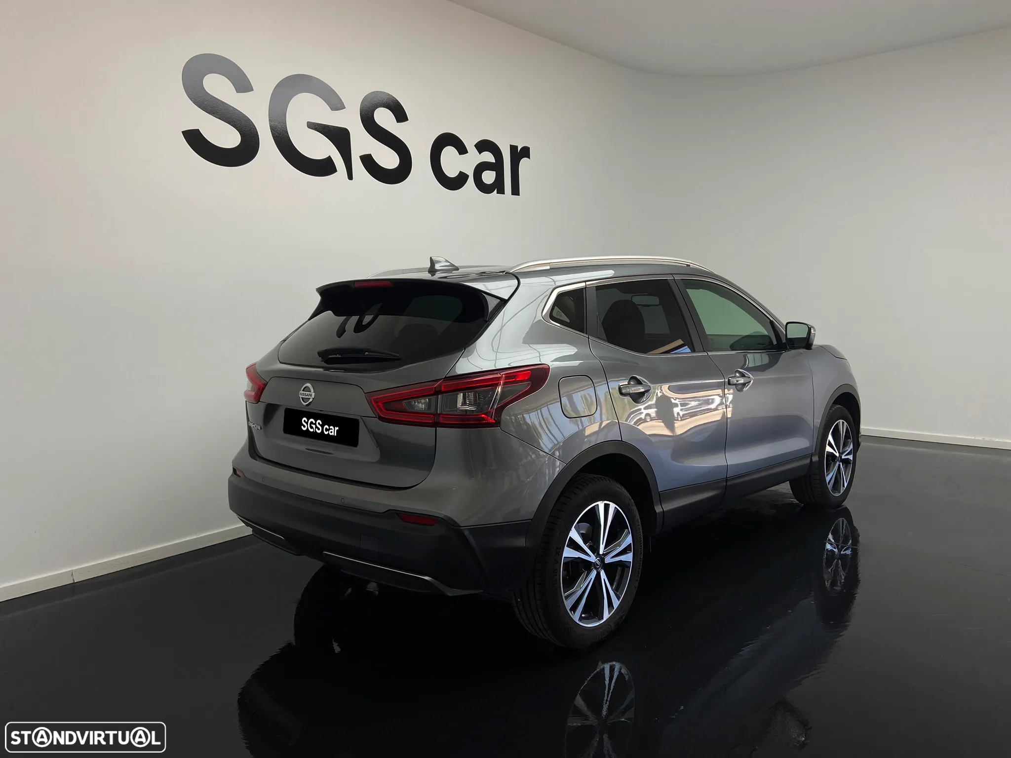 Nissan Qashqai 1.5 dCi N-Connecta 18 - 4