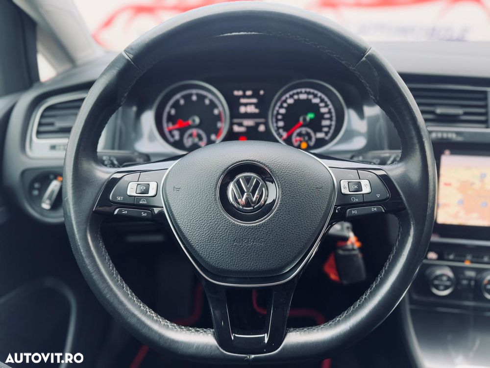 Volkswagen Golf 1.4 TSI DSG BMT Highline - 11